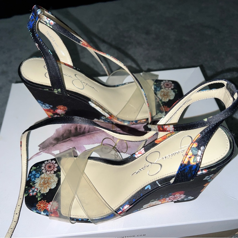 Jessica Simpson Wedge heel